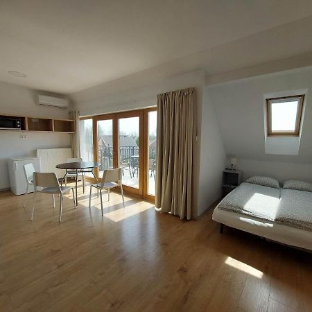 Familia Apartmanhaz Keszthely Exterior photo