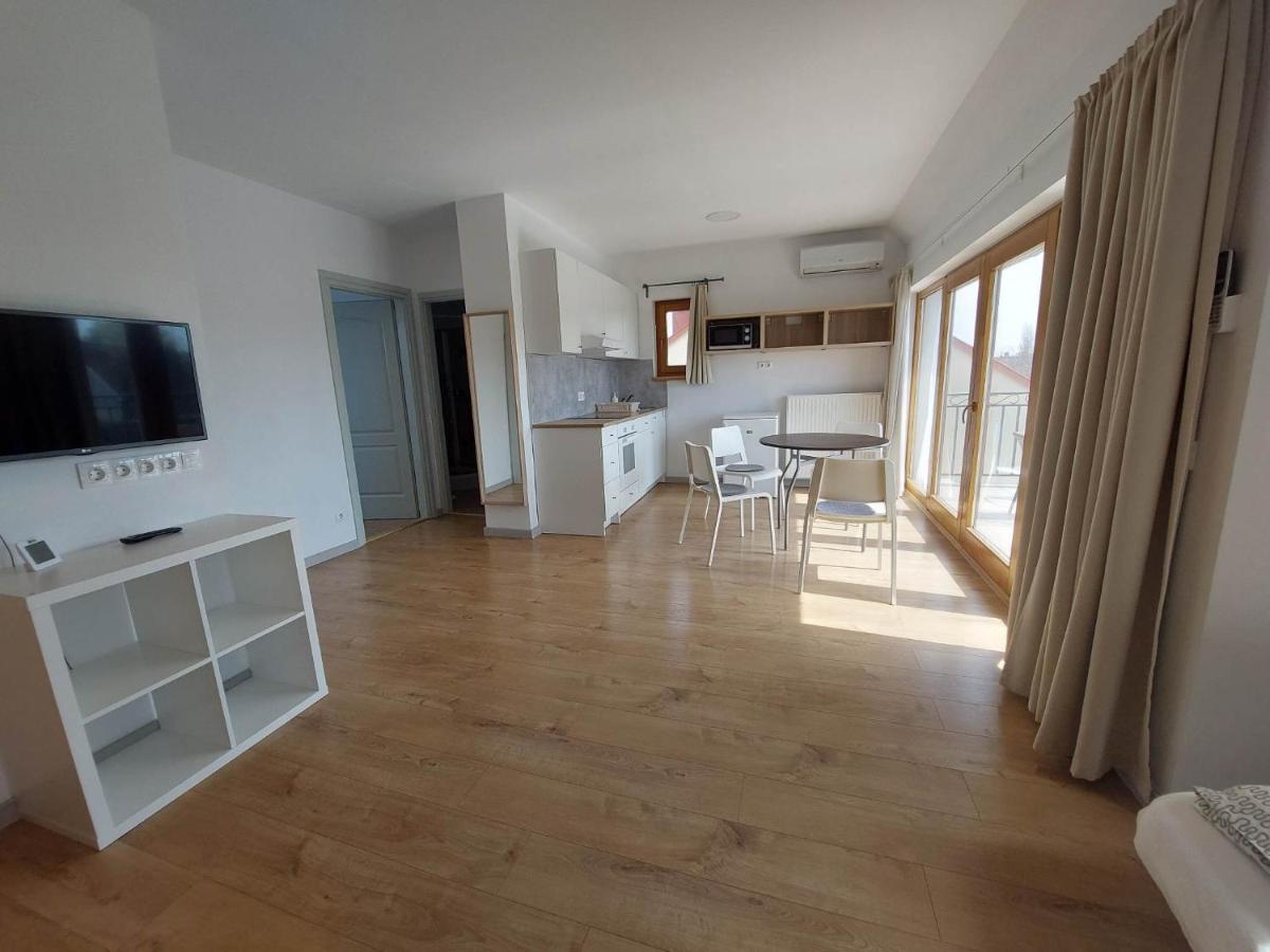 Familia Apartmanhaz Keszthely Exterior photo